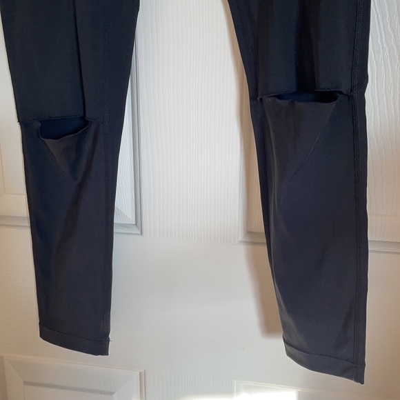 Zella Black Slit Knee Mesh Casual Active leggings size S - Picture 4 of 12